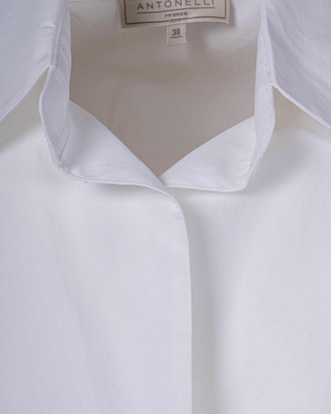 shop ANTONELLI  Camicia: Antonelli camicia "Alighieri" in cotone.
Colletto.
Maniche lunghe.
Composizione: 100% Cotone. 
Made in Italia.. ALIGHIERI L2483N 109C-020 number 6155326